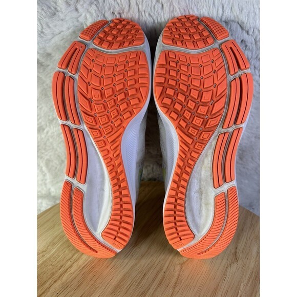 Nike Womens Air Zoom Pegasus 37 DD9667-100 White Running Shoes‎ Sneakers Size 6 - Picture 7 of 9